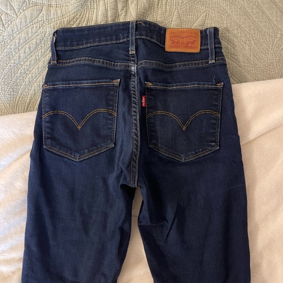 Levi’s 721 high rise skinny - Picture 3 of 5